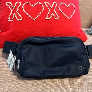 Lululemon navy belt bag! BNWT!